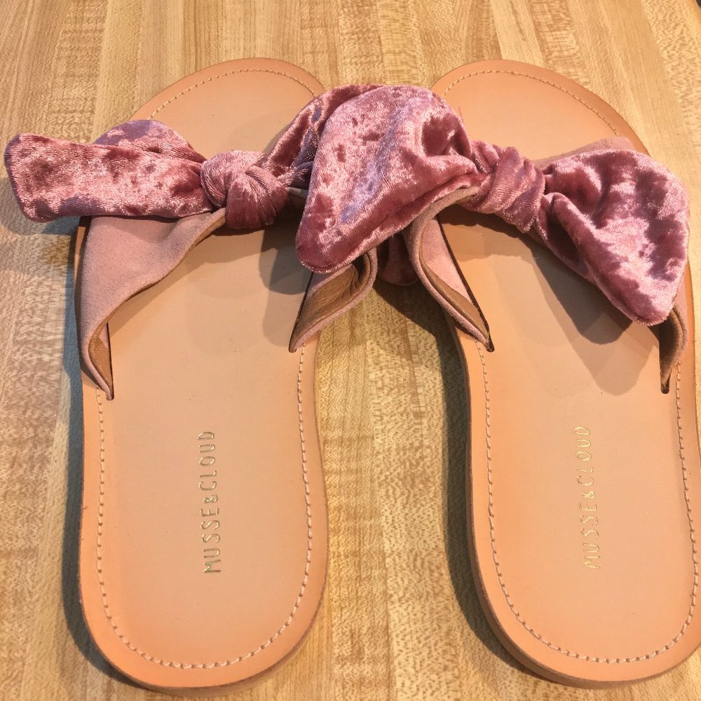 Musse & Cloud Women's Flip Flops 10